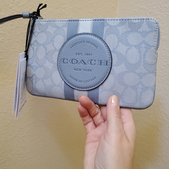 Coach Dempsey Large Phone Wristlet In Signature Jacquard Witn Stripe And Coach P - Picture 10 of 11